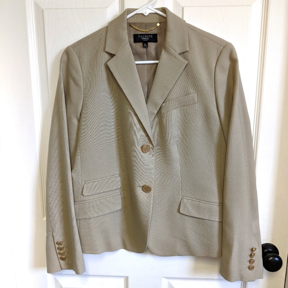 Talbots Wool Blazer Light tan with Gold Buttons Fully lined Size 10 Petite - Picture 1 of 16